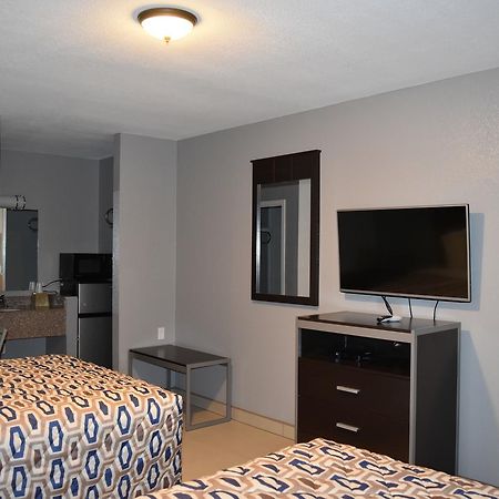 Woodfield Inn And Suites Yoakum Eksteriør billede